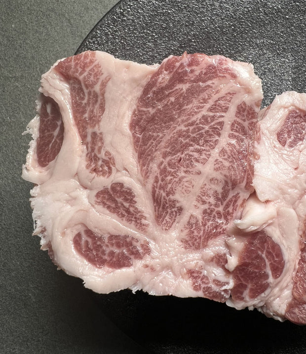 Best Collar - Puro Alentejano Domestic Ibérico (3 lbs) photos by Regalis Foods - item 2