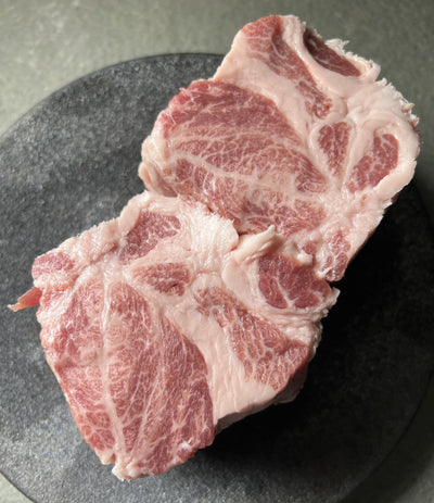 Best Collar - Puro Alentejano Domestic Ibérico (3 lbs) photos by Regalis Foods - item 1