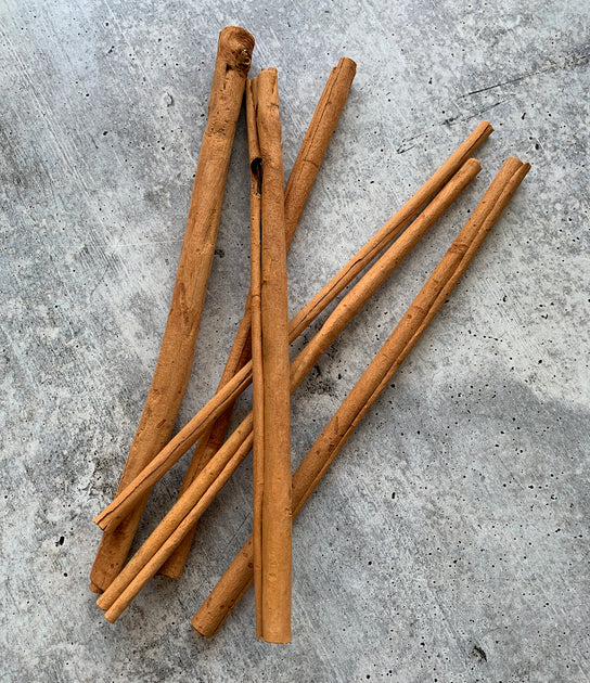 Canela Cinnamon Branch, 1ft quills Buy at Regalis Foods