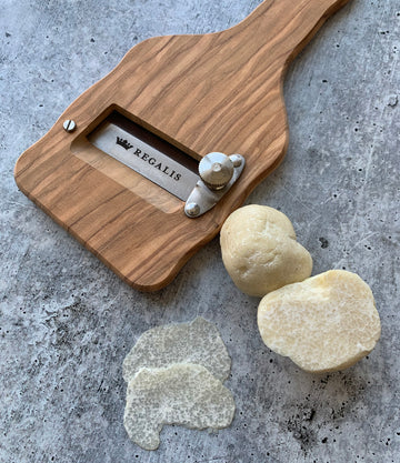 Best Fresh Hungarian Honey Truffle photos by Regalis Foods - item 1